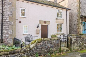 Church View Cottage