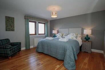 Corsewall Castle Farm Lodges