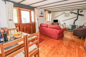 Cowslip Cottage