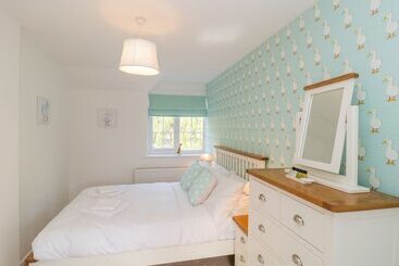 Duck Cottage