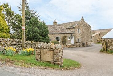 Goldsborough Cottage
