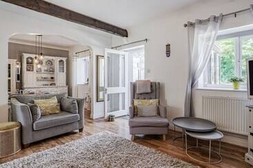 Granary Cottage