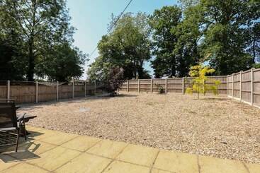 Hadleigh Farm Cottage