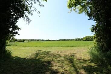 Hadleigh Farm Cottage