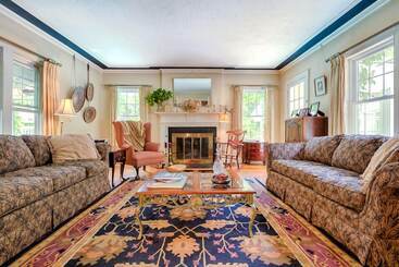 Howarth House B&b