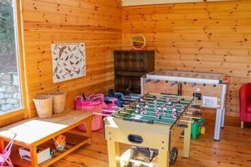Lambkin Cottage