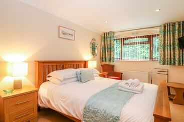 Lambkin Cottage