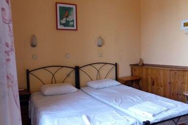 پانسیون Kydonia Rooms