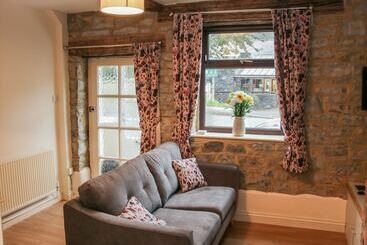 Pinner S Cottage