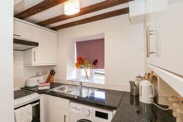 Pound Cottage