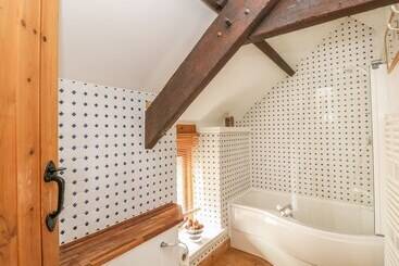 Primose Cottage