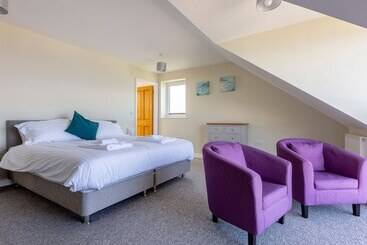 کلبه Rocky Close