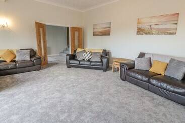 Sannans Lodge