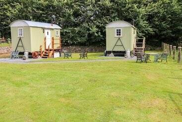 Shepherds Hut   The Crook