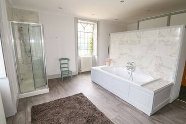 Southrepps Lodge