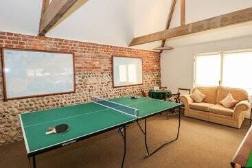 Southrepps Lodge