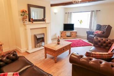 Stone Farm Cottage