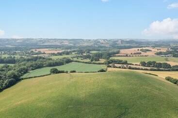 بيت ريفى The Chestnuts