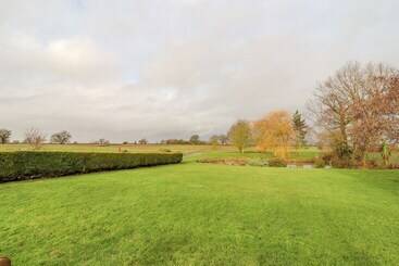 The Manor House At Kenwick Lodge