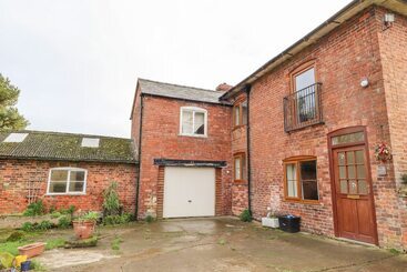 The Manor House At Kenwick Lodge
