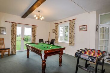The Manor House At Kenwick Lodge