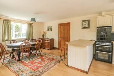Wayside Cottage