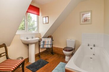 Wayside Cottage