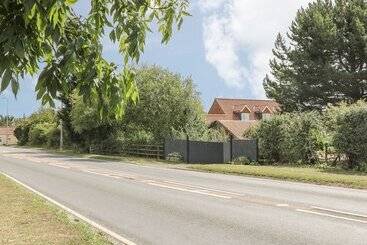 Wayside Cottage