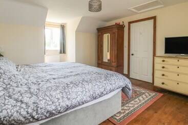 Wayside Cottage