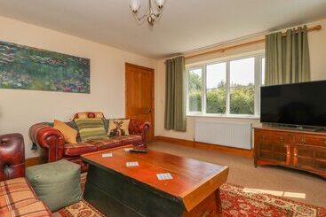 Wayside Cottage