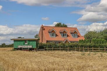 Wayside Cottage