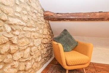 Weavers Cottage