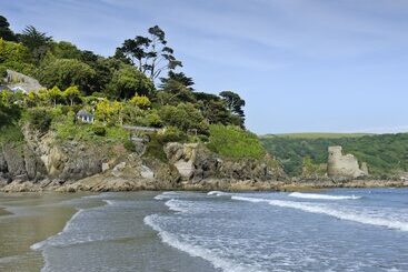 22 The Salcombe
