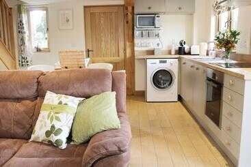 Acorn Cottage