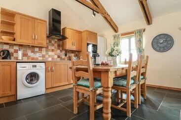 Ash Cottage