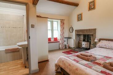Bay Cottage