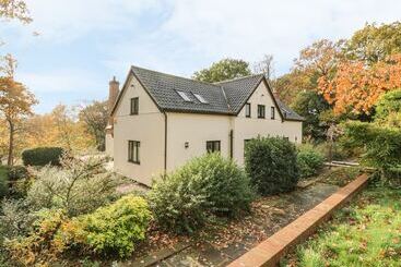 Cherry Tree Cottage