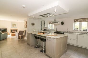 Cherry Tree Cottage