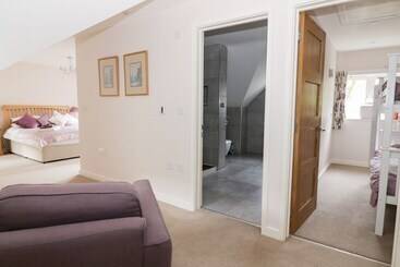 Cherry Tree Cottage