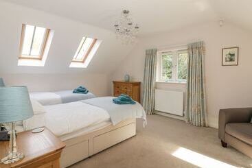 Cherry Tree Cottage