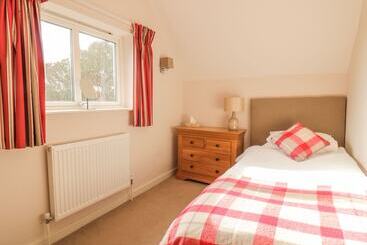 Cherry Tree Cottage