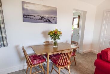 Dale View Cottage