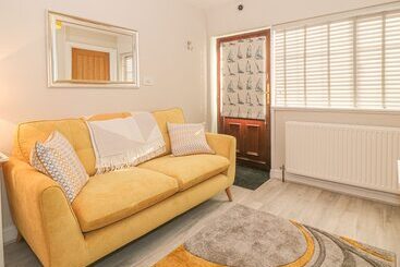 Holly Cottage