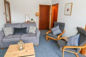 Kestrel Lodge