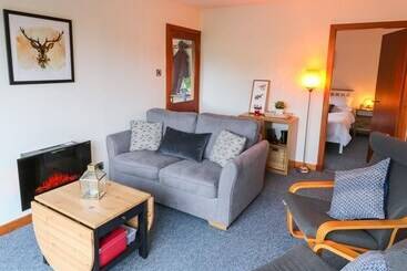 Kestrel Lodge