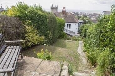Kits Cottage
