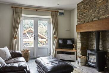 Lilly Cottage