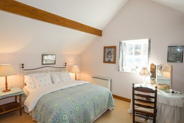 بيت ريفى Llo Bach