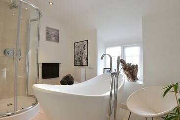 Rhianfa Cottage