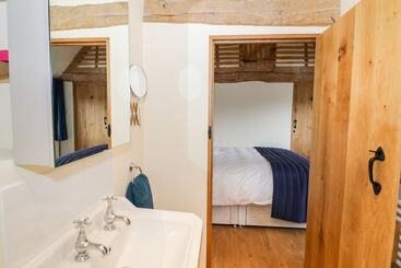 Ryepiece Cottage
